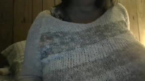 Snapshot of amberlixen chatting on January 17, 2:38 am amberlixen online show from January 17, 2:38 am