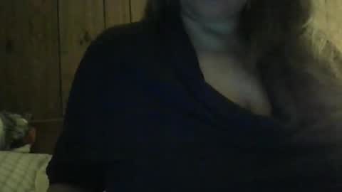 Snapshot of amberlixen chatting on February 12, 12:22 pm amberlixen online show from February 12, 12:22 pm