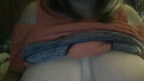Snapshot of amberlixen chatting on February 22, 11:09 am amberlixen online show from February 22, 11:09 am