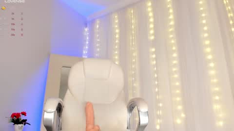 Amber online show from December 17, 1:16 pm