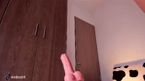 Snapshot of ambermiller04 chatting on July 28, 7:39 pm Amber online show from July 28, 7:39 pm