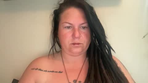 Snapshot of ambermoss7 chatting on May 8, 4:01 pm ambermoss7 online show from May 8, 4:01 pm