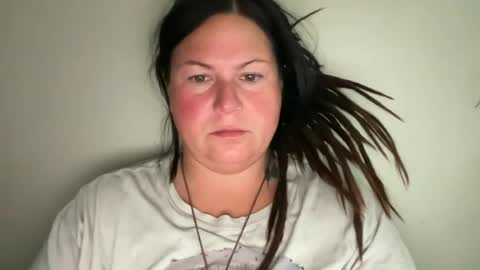 Snapshot of ambermoss7 chatting on July 5, 5:31 pm ambermoss7 online show from July 5, 5:31 pm