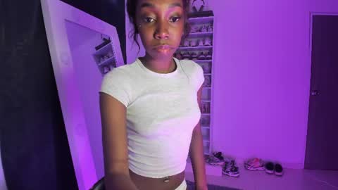Amber online show from June 25, 12:42 pm