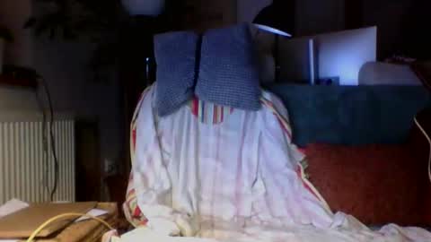 Snapshot of amberr11 chatting on September 18, 10:56 pm Amberr11 online show from September 18, 10:56 pm