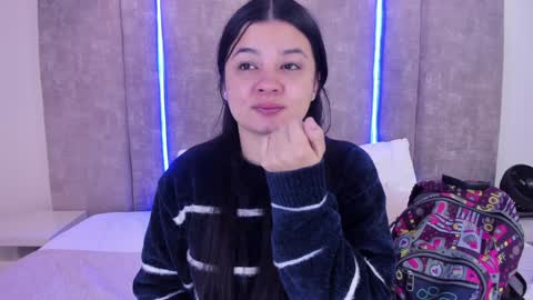 Snapshot of amberrferreira chatting on December 2, 11:23 am Amber Ferreira online show from December 2, 11:23 am