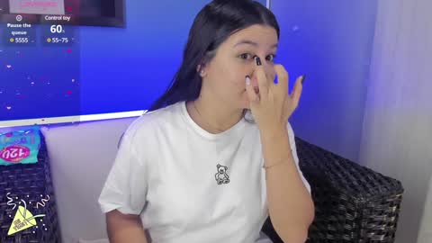Snapshot of amberrferreira chatting on December 9, 1:02 pm Amber Ferreira online show from December 9, 1:02 pm
