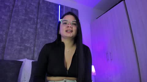 Snapshot of amberrferreira chatting on January 26, 12:33 pm Amber Ferreira online show from January 26, 12:33 pm