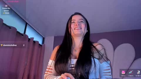 Snapshot of amberrferreira chatting on March 6, 5:43 pm Amber Ferreira online show from March 6, 5:43 pm