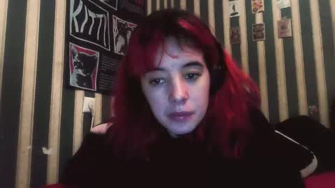 Snapshot of amberrrdolll chatting on May 14, 6:37 pm amberrrdolll online show from May 14, 6:37 pm