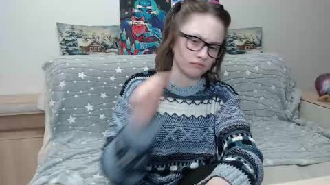 Snapshot of ambersimard chatting on March 3, 3:30 am Amber online show from March 3, 3:30 am