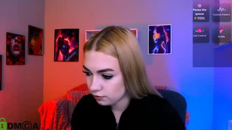 Snapshot of amelaya chatting on May 27, 10:12 am amelaya online show from May 27, 10:12 am