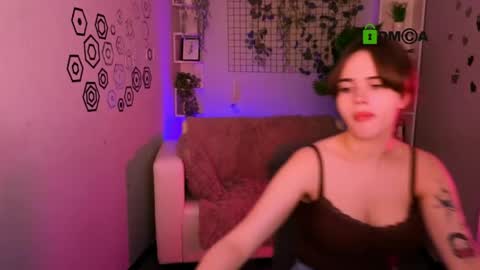 Snapshot of amelaya chatting on June 4, 9:04 am amelaya online show from June 4, 9:04 am