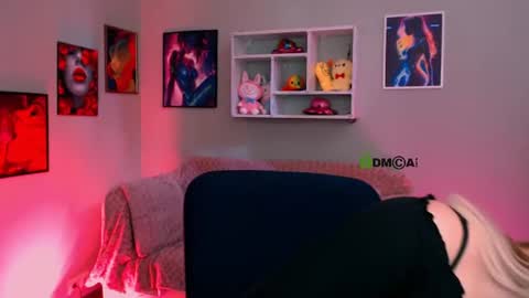 Snapshot of amelaya chatting on June 15, 9:11 am amelaya online show from June 15, 9:11 am