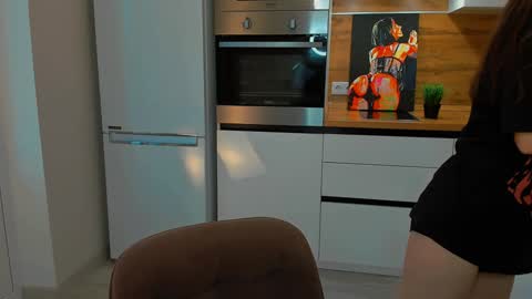 Eileen online show from February 2, 9:40 am