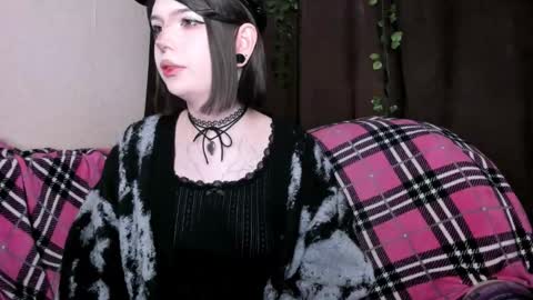 Snapshot of amelia__miller chatting on May 8, 2:55 pm Amelia online show from May 8, 2:55 pm