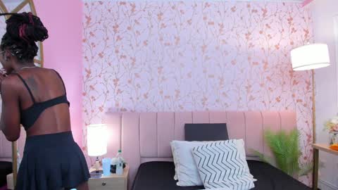 Snapshot of amelia_adms chatting on January 28, 7:10 pm Amelia Adams online show from January 28, 7:10 pm
