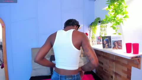 Snapshot of amelia_adms chatting on July 20, 12:18 pm Amelia Adams online show from July 20, 12:18 pm