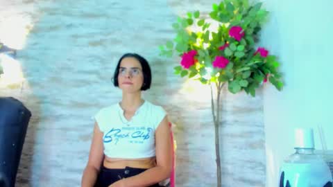 Snapshot of amelia_myers chatting on November 3, 7:48 pm AMELIA. online show from November 3, 7:48 pm