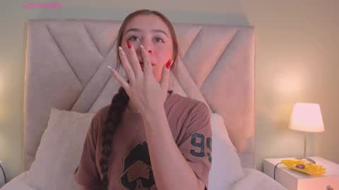  Amelia  online show from February 16, 7:32 pm