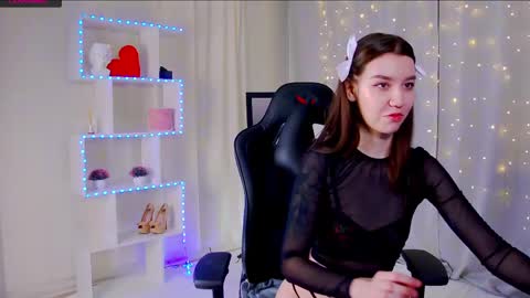 Snapshot of amelia_skyy chatting on March 11, 3:05 am Anna online show from March 11, 3:05 am