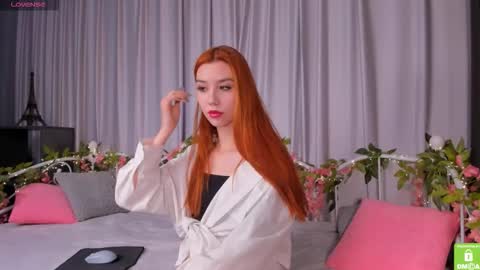 Snapshot of amelia_skyy chatting on November 12, 3:07 am Anna online show from November 12, 3:07 am