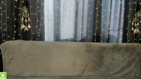 Snapshot of amelia_skyy chatting on June 23, 1:14 am Anna online show from June 23, 1:14 am