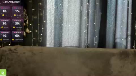 Snapshot of amelia_skyy chatting on June 26, 1:21 am Anna online show from June 26, 1:21 am