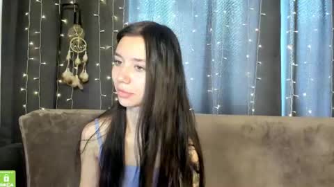 Snapshot of amelia_skyy chatting on July 16, 1:55 am Anna online show from July 16, 1:55 am