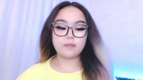 Amelia online show from July 13, 3:48 pm