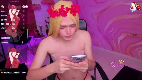 Snapshot of amelia_tomson chatting on December 16, 12:21 pm dylan rossee online show from December 16, 12:21 pm