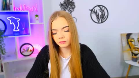 ameliaa_sweet online show from March 15, 9:15 am