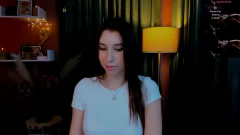 ameliaa_sweet online show from April 28, 11:15 am