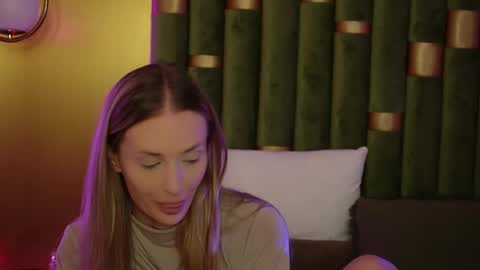 Snapshot of ameliaangell chatting on March 5, 4:58 pm Amelia online show from March 5, 4:58 pm