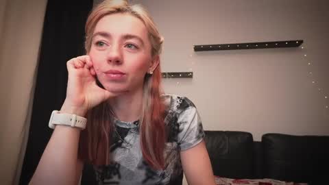 Amelia   online show from December 4, 3:32 pm