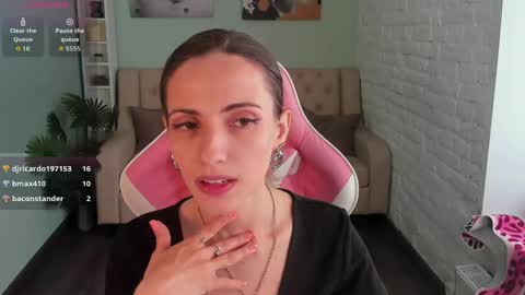 Snapshot of ameliameili chatting on May 27, 10:45 am Amelia online show from May 27, 10:45 am