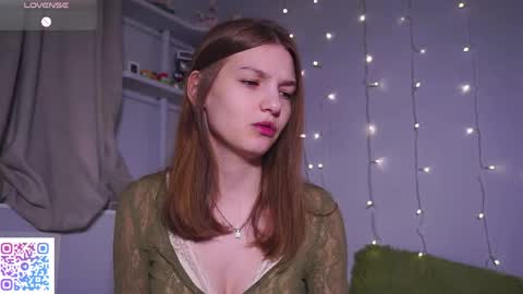 Snapshot of ameliami chatting on May 24, 5:34 am Amelia online show from May 24, 5:34 am