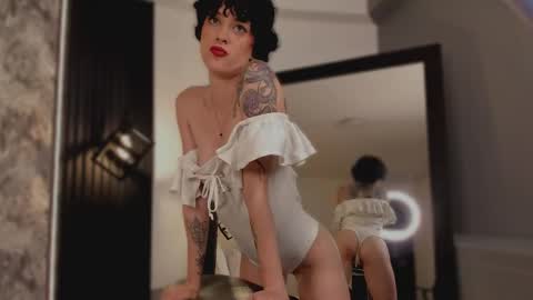 Snapshot of amelianaughty_ chatting on May 28, 2:14 pm Amelianaughty online show from May 28, 2:14 pm