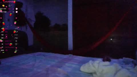 Snapshot of ameliashepard1 chatting on December 30, 1:37 am Amelia online show from December 30, 1:37 am