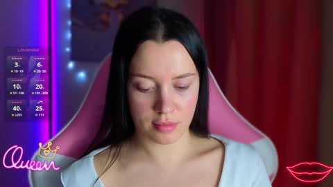 Snapshot of ameliasonk chatting on December 18, 10:05 pm Amelia Sonk online show from December 18, 10:05 pm