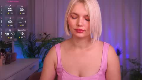  Amelia  online show from October 20, 5:19 am