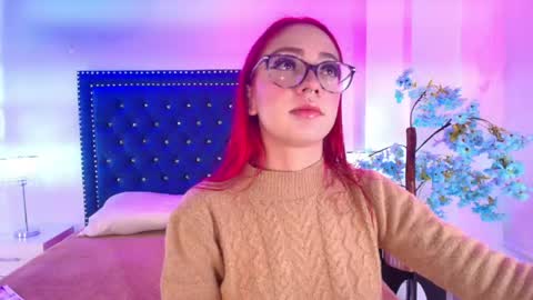 Amelie online show from June 1, 11:23 am