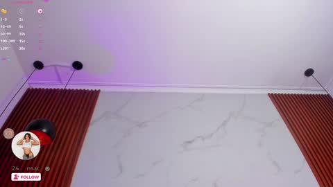 Snapshot of amelie_leigh chatting on December 30, 9:05 am Alejandra online show from December 30, 9:05 am