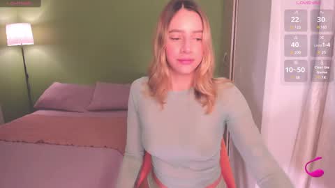 Snapshot of ameliegraham chatting on February 12, 11:07 am Amelie Graham online show from February 12, 11:07 am