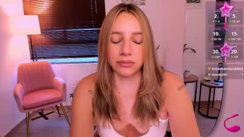 Amelie Graham online show from September 27, 8:03 pm