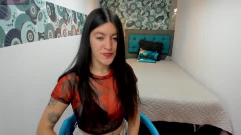 A M E L I E online show from January 24, 6:04 pm