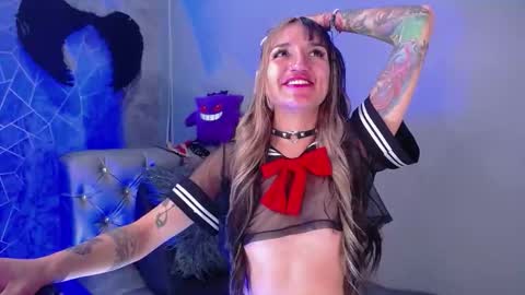 Snapshot of amelierouss chatting on October 29, 1:19 am AMELIEROUS .. see you tomorrow kisses online show from October 29, 1:19 am