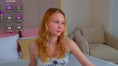 Snapshot of ameliroyse chatting on June 10, 5:56 pm AmeliRoyse online show from June 10, 5:56 pm