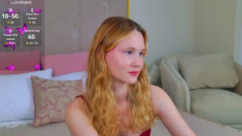 Snapshot of ameliroyse chatting on June 13, 7:12 pm AmeliRoyse online show from June 13, 7:12 pm