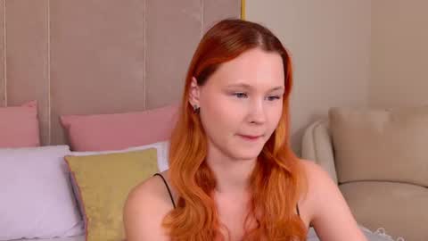 Snapshot of ameliroyse chatting on July 5, 5:09 pm AmeliRoyse online show from July 5, 5:09 pm